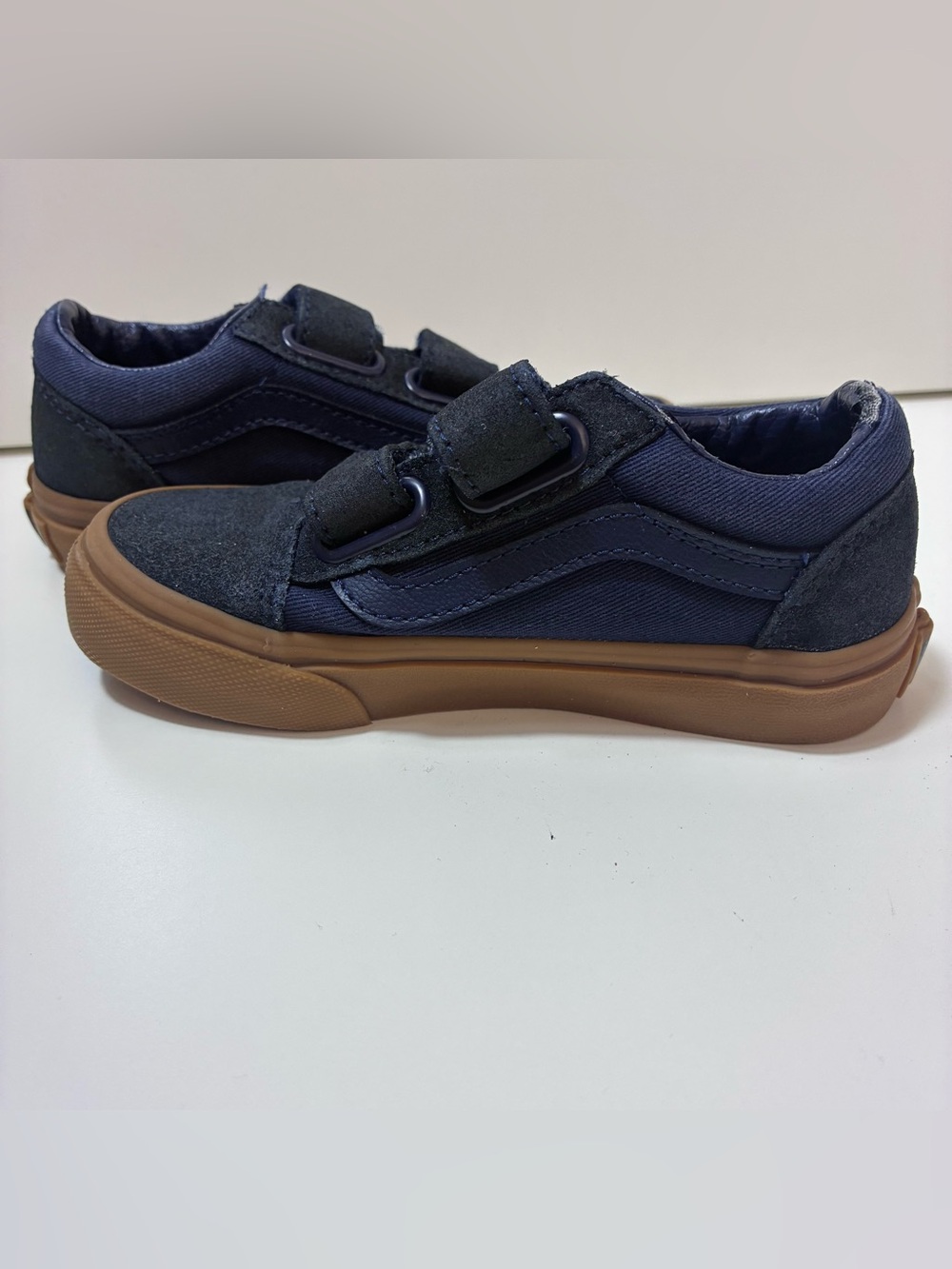 Vans Old Skool V Navy Blue Gum Sole Hook & Loop Sneakers Toddler Size 11